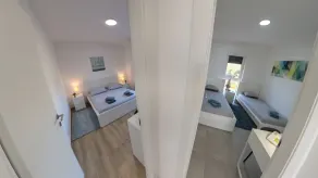 Modern apartment near Kanegra Beach - Værelse