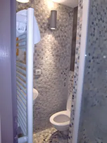 Ptit Dej-Hôtel Aix-en-Provence - Salle de bain