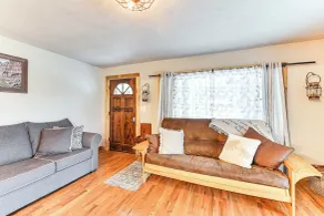 On 220 Acres: Home w/ Trails in West Liberty! - Interiør