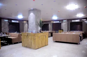 Clarks Collection Somnath - Restaurant