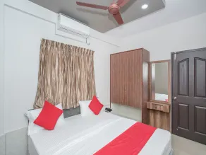 Hotel Saarang Forever - Rom