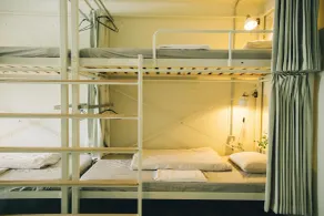 Nui. HOSTEL & BAR LOUNGE - Room