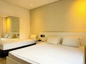 Império Hotel - Værelse