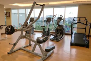 2BR Deluxe and Modern Menteng Park Apartment By Travelio - Fitness facility