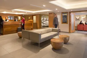 Banff Aspen Lodge - Hall