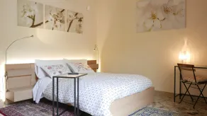 Three Rooms - Habitación