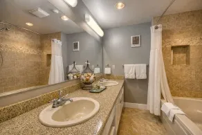 Rosario Resort - Bathroom