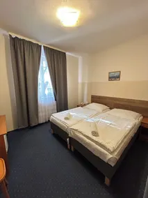 Corvin Hotel - Room