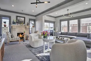 Classic Teaneck Colonial Home With A Modern Touch - Innvendig