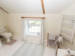 East Farm Cottage - Badezimmer