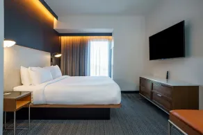 Courtyard by Marriott Madison - Chambre