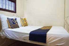 Hotel O Holy HomestayNearWisata Kopi Desa Tamansari - Zimmer