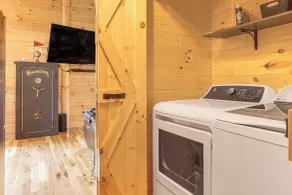 Hike & Fish! Cabin Near Hocking Hills State Park - Interior