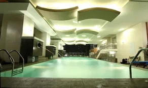 Sea Pearl Manila Suites - Pool