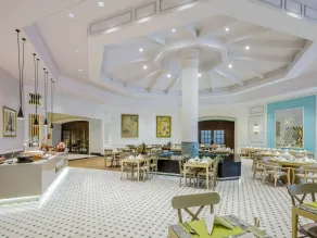 Paradox Singapore - Restaurant