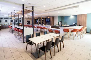 Holiday Inn & Suites Detroit - Troy by IHG - Restaurant