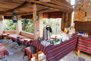 Misfah Old House - Restaurant