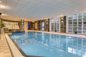 DoubleTree by Hilton Stoke on Trent - Piscina