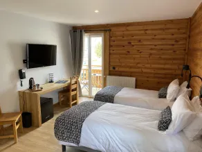 Logis Hôtel Les Autanes & Spa - Zimmer