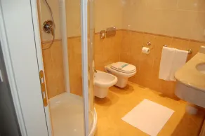 Hotel Motel Gold - Bathroom