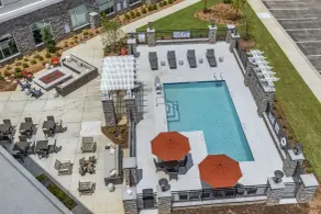 DoubleTree by Hilton Greenville Woodruff Road - Piscine