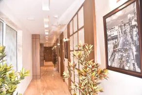 Eennra Ssubarna - Lobby