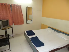 Tourist Home Lodging - Room