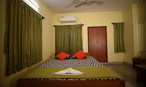 FabHotel Sonar Bangla - Room