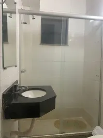 Ipanema Club Hostel - Bathroom