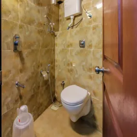 T Homes Thekkady - Salle de bain