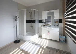 Adalı Pansiyon - Bathroom