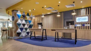 Holiday Inn Express Cologne Troisdorf by IHG - Réception