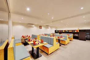 The Lavender Hotel - Restaurant