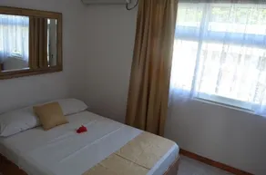 Touchdown Villa - Room