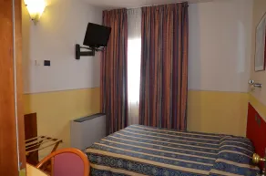 Hotel Alexander - Habitación