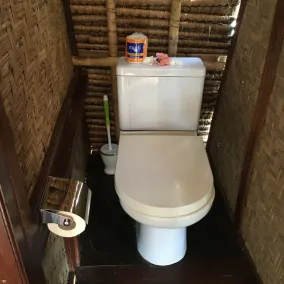 Twin Island Villas & Dive Resort - Bathroom