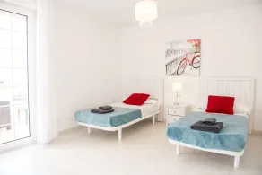 Can Reis - Room