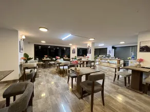 Hana Stay Trần Quốc Hoàn - Restaurante