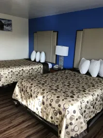 California Inn and Suites Bakersfield - Chambre