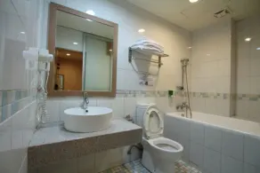 Tanxiang Resort Hotel Sun Moon Lake Harbour - Sun Moon Lake Pier - Bathroom