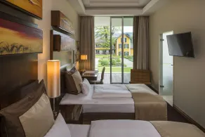 Falkensteiner Schlosshotel Velden – The Leading Hotels of the World - Vue de la chambre