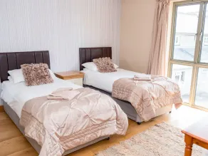 Oak Apple - Room