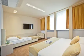Hotel Central - Habitación