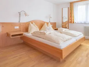 Appartements-Restaurant Schwaiger direkt beim Lift und wunderschönen Bergblick - Room