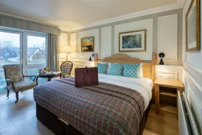 Earls Court House - Room