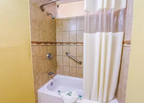 Vagabond Inn Long Beach - Salle de bain
