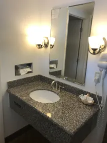 Travelodge by Wyndham Florence - Salle de bain