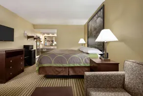 Super 8 by Wyndham Ruston - Chambre