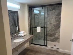 HOTEL MAYA - Bathroom