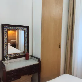 STUDIOS OR PRIVATE ROOMS - Chambre